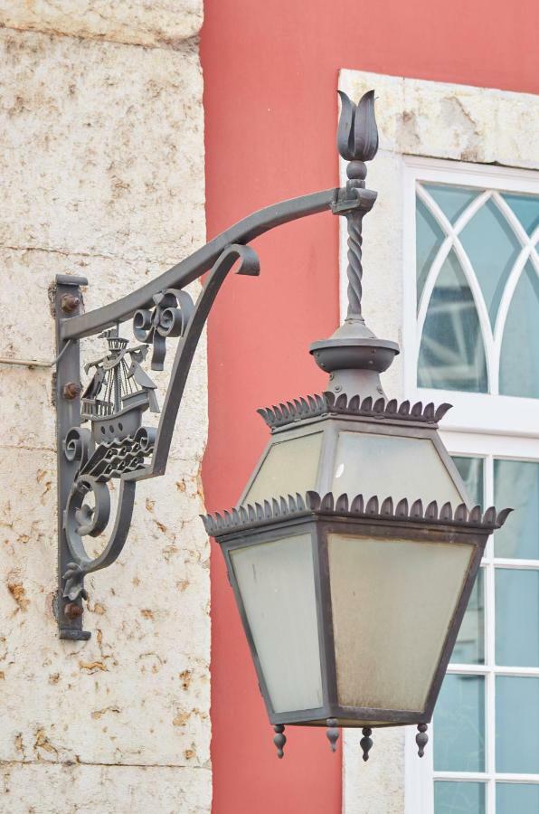 Casa Portuguesa Madalena Apartment Lisbon Exterior photo